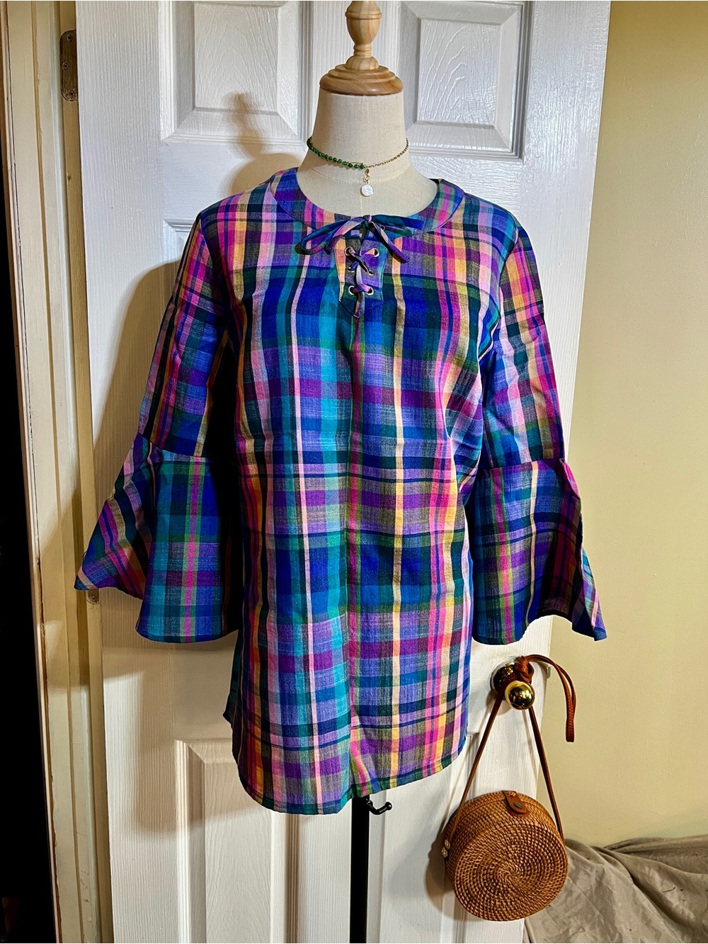 Isaac Mizrahi Live Wms‎ Blue Plaid Madras Boho Preppy Bell Sleeve Tunic Top 12